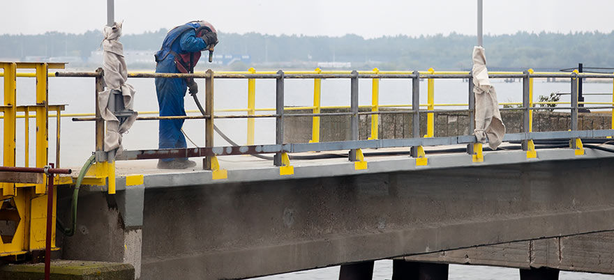 Bautenschutz - Mit Korrosionsschutz Beton stabil und langlebig machen